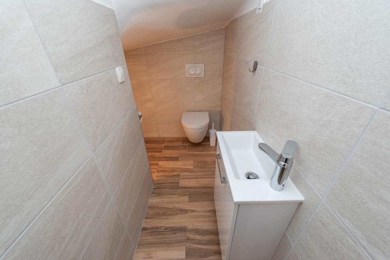 Luxury Apartments - La Vir 3 & 4 Bagian luar foto