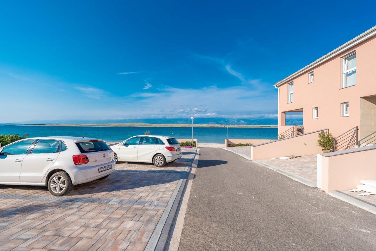 Luxury Apartments - La Vir 3 & 4 Bagian luar foto